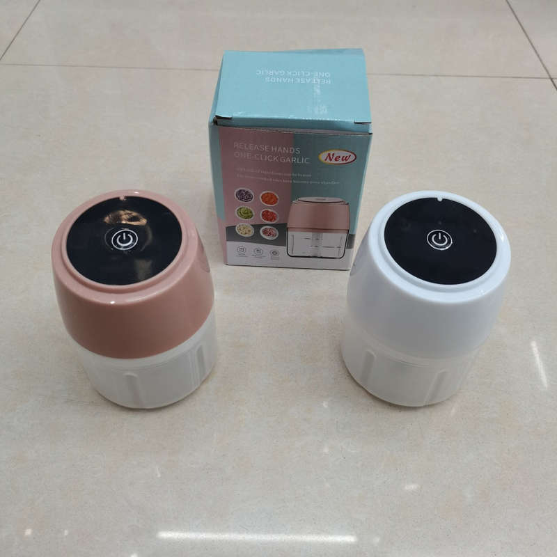 One-Click Press Garlic/Spice Crusher