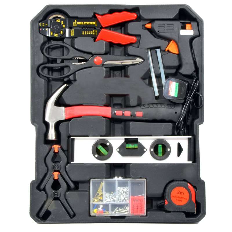 Toolkit in Carry Case with Wheels 399 Piece