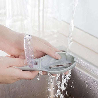 Fish Scale Remover with Clear Cover for Kitchen
