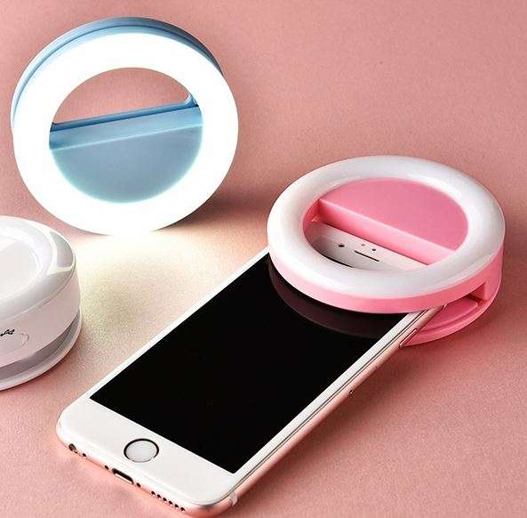 LED Clip-On Selfie Ring Light For Smartphones - Blue