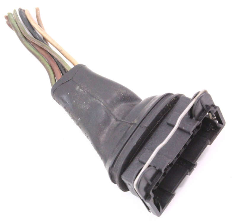 VW Golf 1 Ignition Control Module Plug - 7 Pin