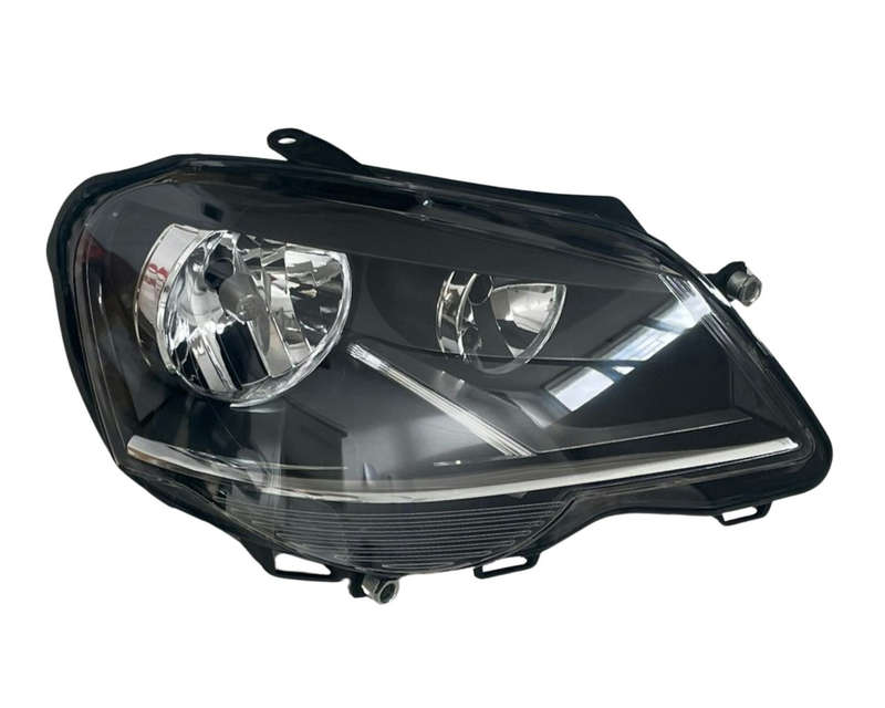 Polo Vivo 1 HeadLamp Manual - Right (2014-2018)
