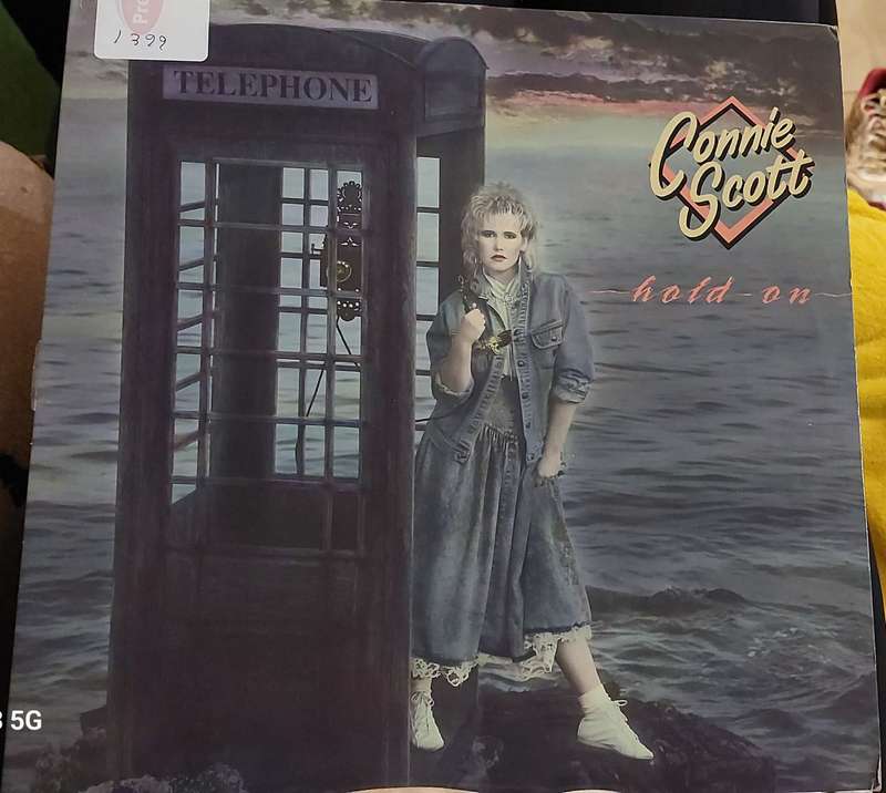 Connie Scott - Hold On(VG/VG) - Vinyls