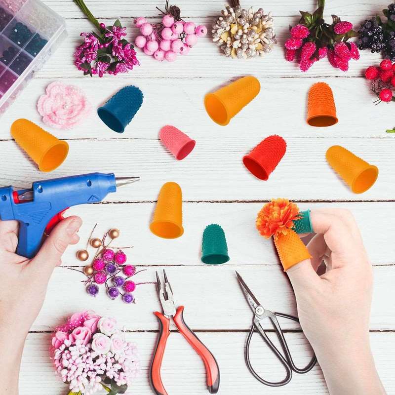 32 Piece All Sizes Rubber & Silicone Fingers Tip Pads Thimbles