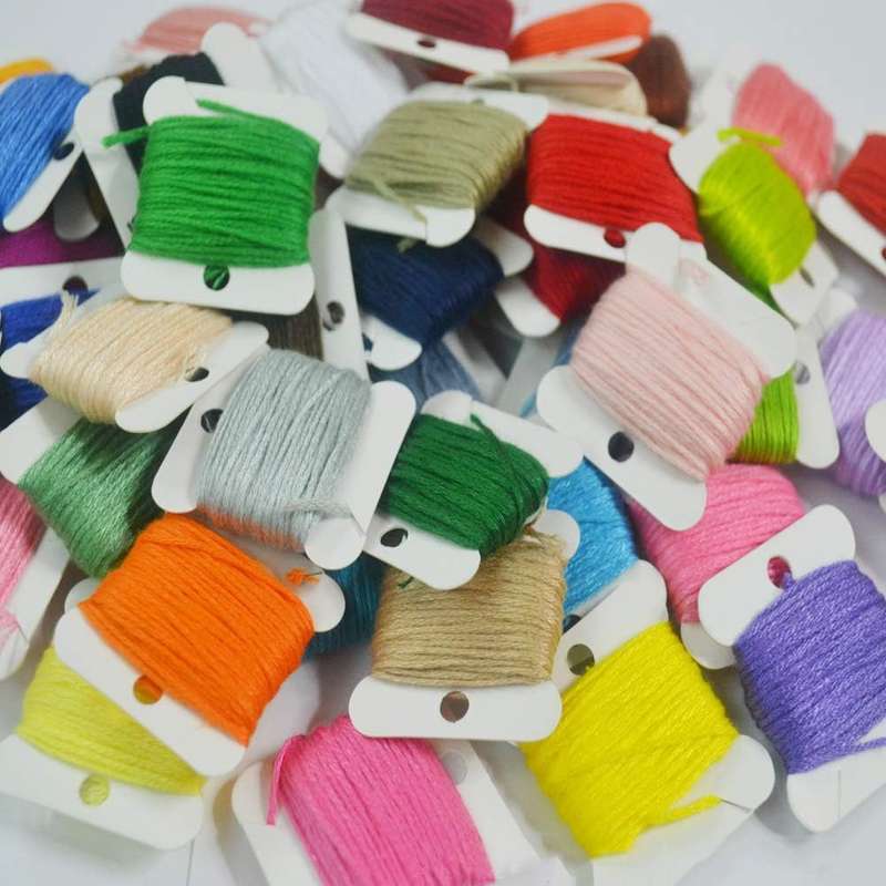 120 Pack Floss Bobbins With Winder For Cross Stitch Embroidery Sewing Craft