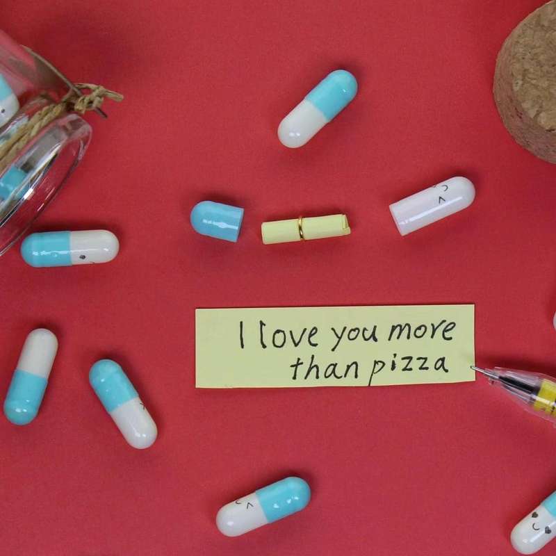 100 Piece Cute Capsule Letter Message In Bottle Love Notes - Sentimental Gift