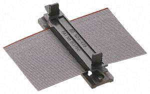 Ribbon cable clamp w7700b