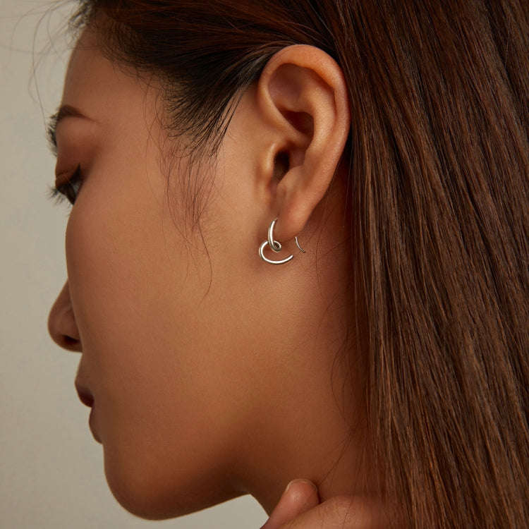 S925 Sterling Silver Simple Heart Ear Stud Women Earrings