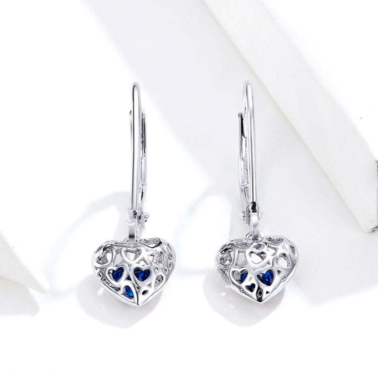 S925 Sterling Silver Stud Earrings Hollow Heart Shaped Earrings Simple Platinum Plated Earrings