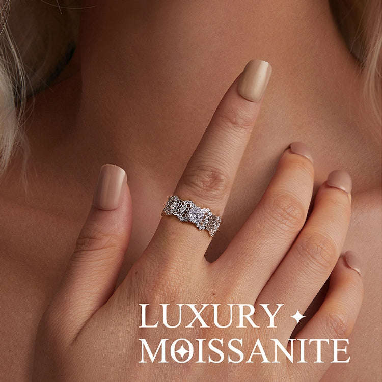 MSR061 S925 Sterling Silver Lace Hollow Moissanite Ring(8)