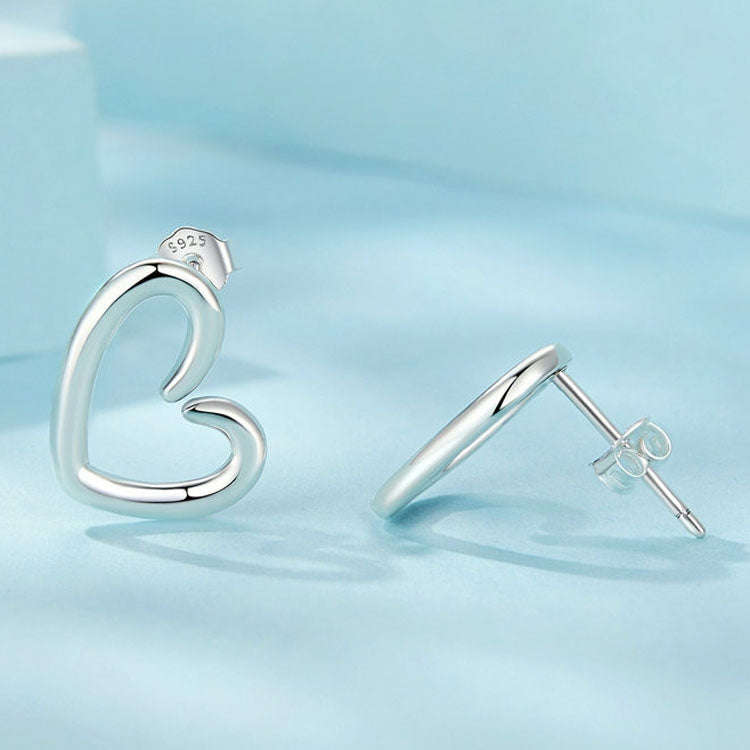 S925 Sterling Silver Oxidized Heart Earrings(SCE1769)