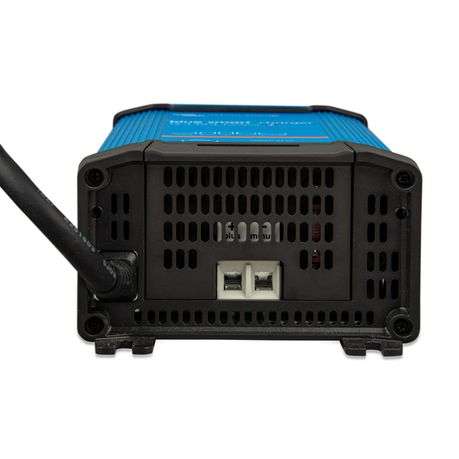 Victron Battery Charger Blue Smart IP22 12/20(1) 230V CEE 7/7