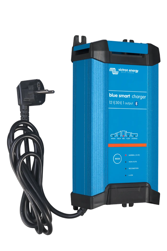 Victron Battery Charger Blue Smart IP22 12/30(1) 230V CEE 7/7