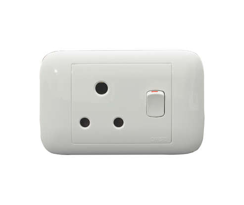2X4 SINGLE SWITCHED SOCKET HORIZONTAL