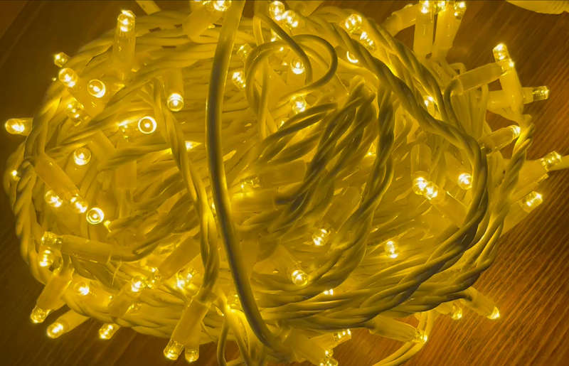 LED Outdoor Lights 20m - Warm White - Steady (White Cable) - 2850K
