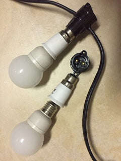 E27 to B22 adapter