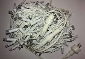 LED Outdoor Lights 20m - Warm White - Steady (White Cable) - 2850K