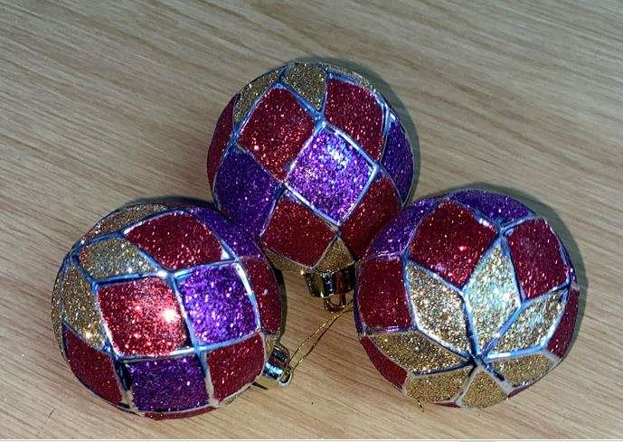 Christmas Baubles Diamond