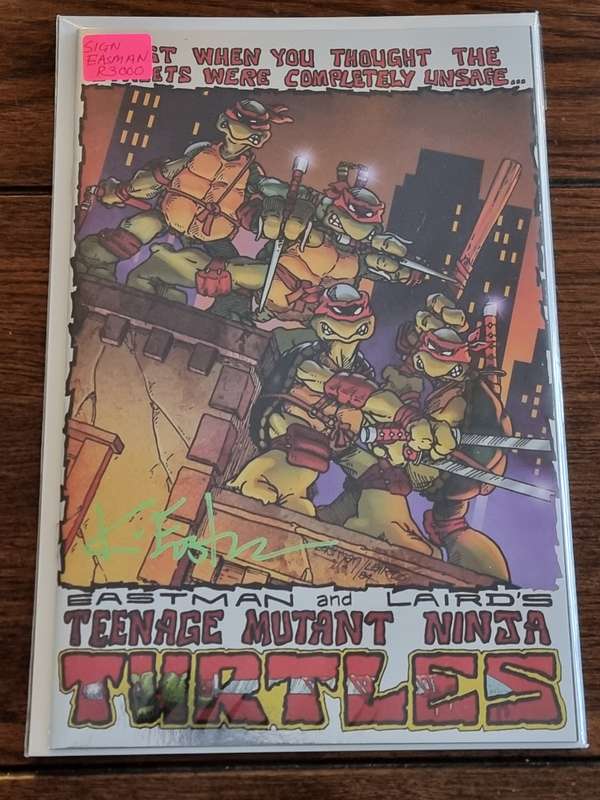 Teenage Mutant Ninja Turtles 1 Homage, Signed Kevin Eastman with COA, NM