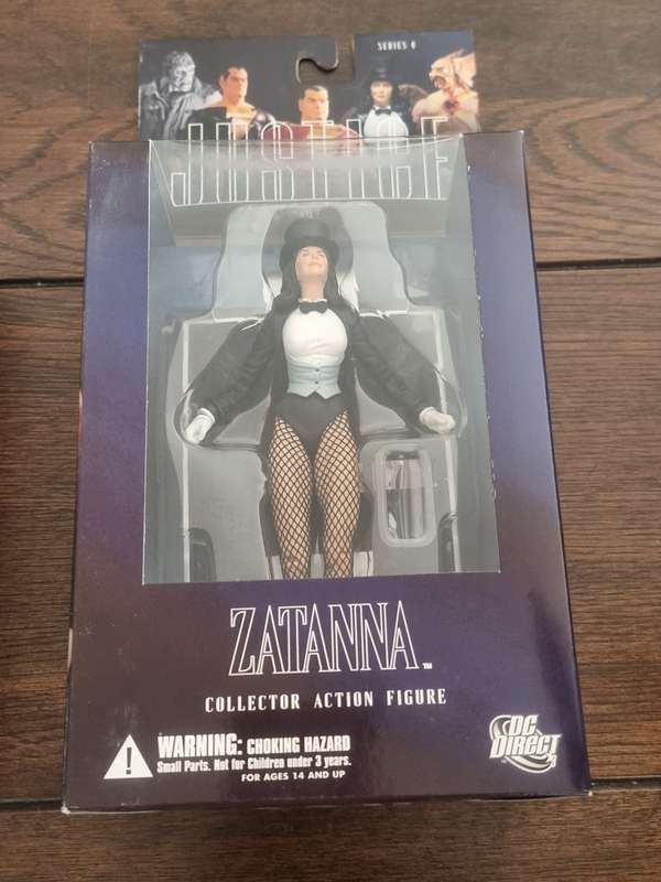 DC Direct Justice Figures, Alex Ross, Zatanna