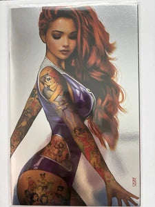 Titans 1, Starfire Nathan Szerdy Virgin Foil Variant, VF/NM * 1 small Spine Tick