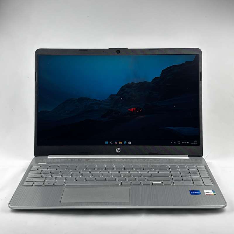 HP 15s-fq5009ni | 15.6-inch FHD Intel Core i5-1235U 8GB RAM 256GB SSD Windows 11 Home Laptop