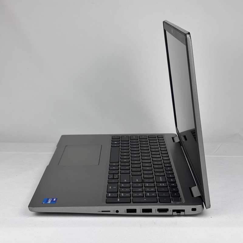 Dell Latitude 5520 | Intel Core i7-1165G7 15.6" FHD 16GB RAM 512GB SSD Windows 11 Pro Laptop