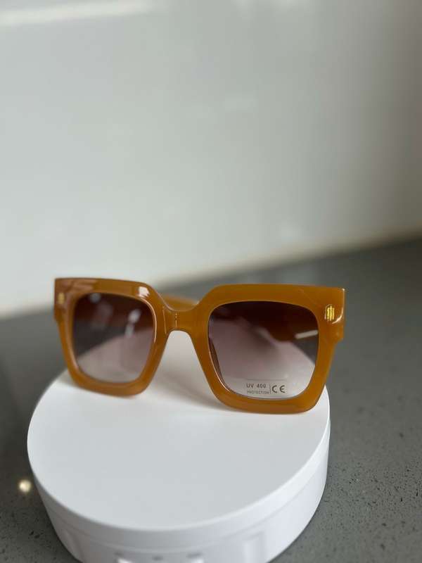 Sunglasses 
