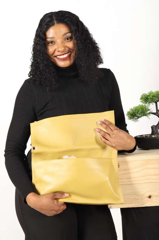 High-end clutch bag