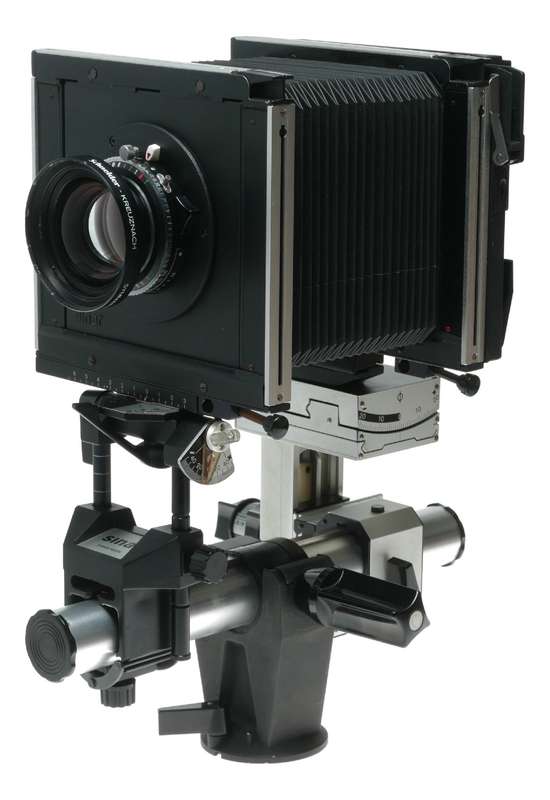 Sinar F Schneider Symmar-S 210mm f/5.6 Large Format 4x5 Lens