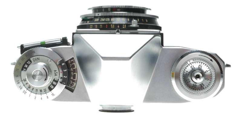 Contax Zeiss Ikon Tessar 45mm f/2.8 Rangefinder Camera