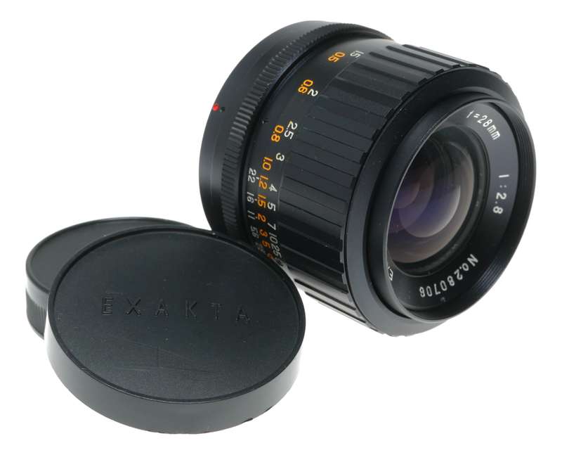 Exakta Exaktar Auto Wide 28mm f/2.8 Camera Lens Made Japan