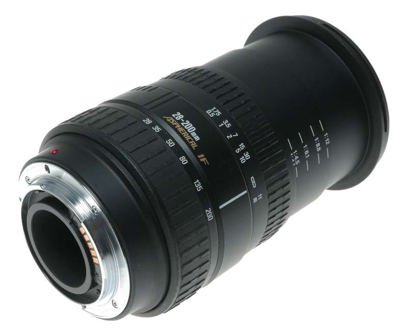 Sigma 28 - 200mm f/3.5 - 5.6 DL Hyperzoom Macro Lens,
