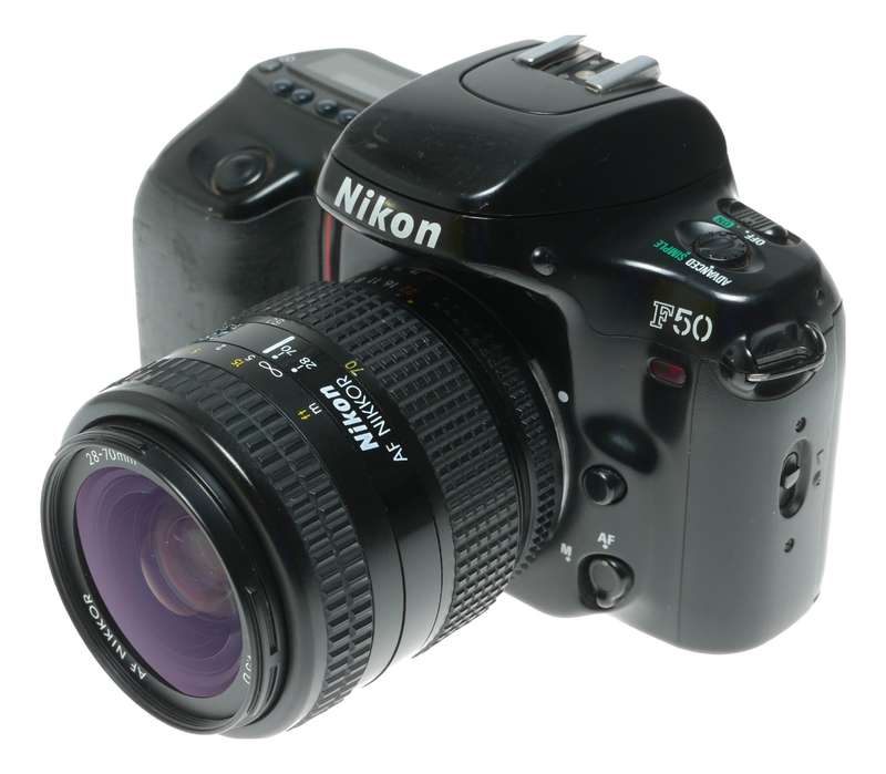 Nikon F50 35mm Film SLR Camera AF Nikkor 28 - 70mm f/3.5 -