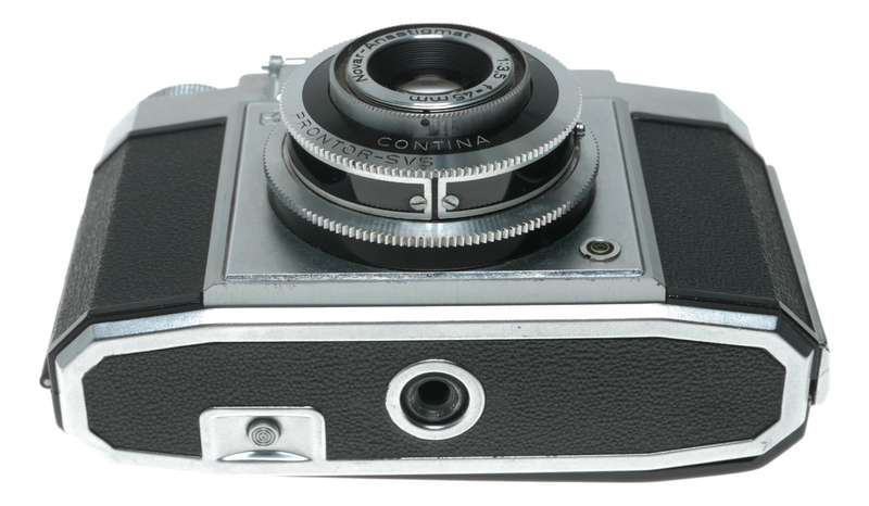Zeiss Ikon Contina Film Camera Novonar - Anastigmat 50mm