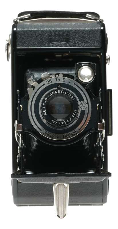 Zeiss Ikon Nettar - Anastigmat Film Camera 105mm f/7.7 Lens