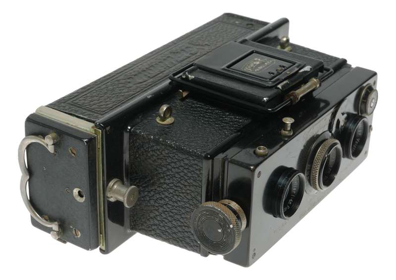 Voigtländer Stereo Camera Heliar 1:4.5 40mm Lens Compur