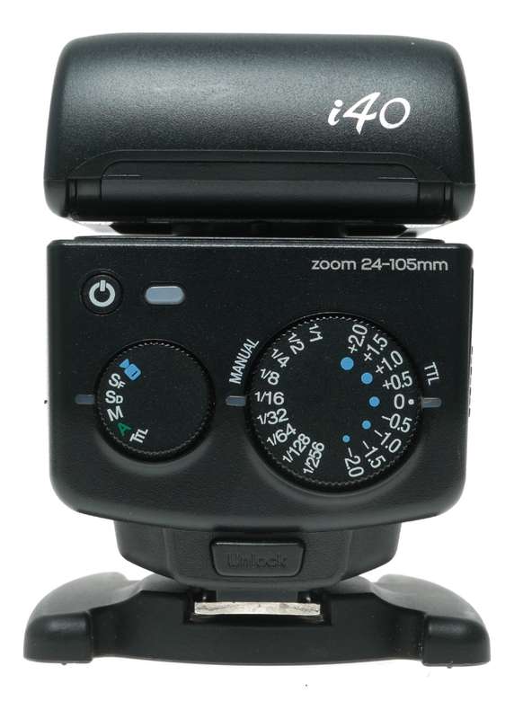 Nissin i40 Compact Flash Fujifilm Cameras TTL Zoom 24 -
