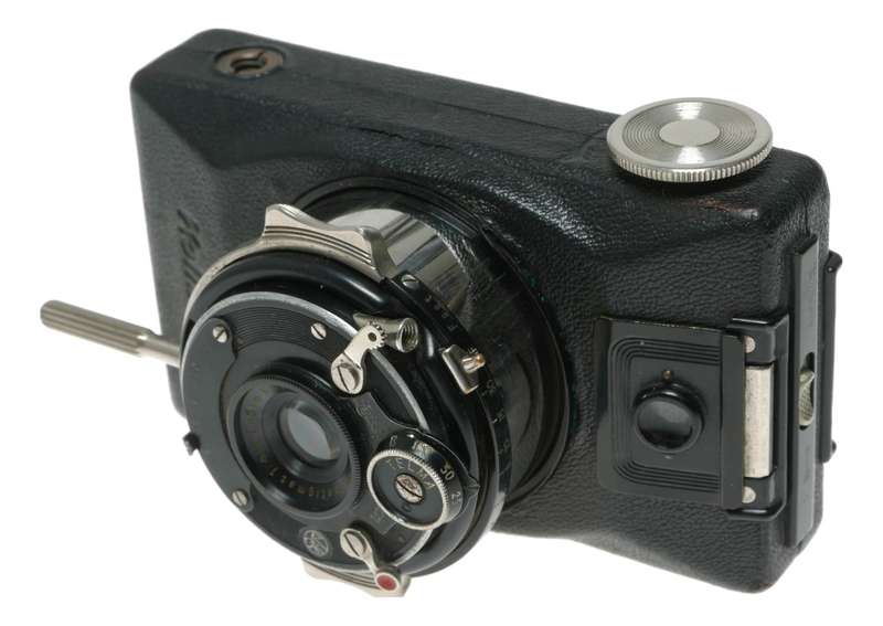 Zeiss Ikon Kolibri Camera with Tessar 1:4.5 5cm Lens