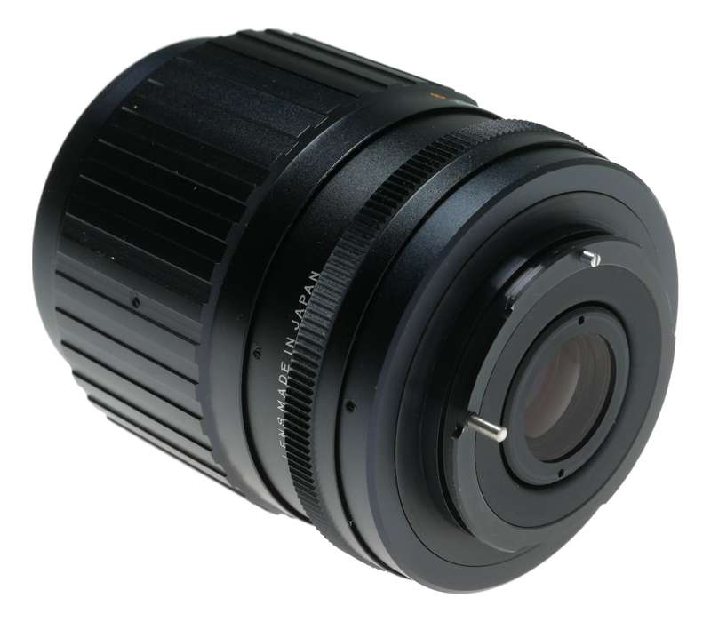 Exakta Auto Exaktar 135mm f/2.8 Telephoto Lens with Case