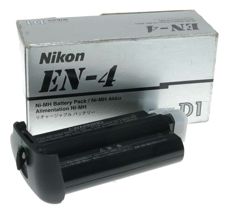 Nikon EN-4 Rechargeable Ni-MH Battery Pack for Nikon D1