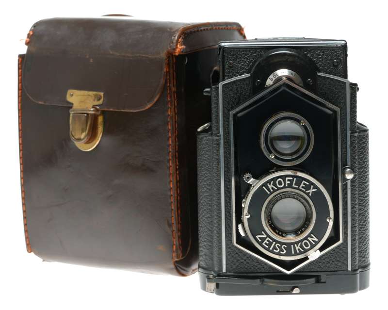 Zeiss Ikon Ikoflex TLR Film Camera 6x9 cm Format