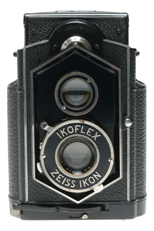 Zeiss Ikon Ikoflex TLR Film Camera 6x9 cm Format
