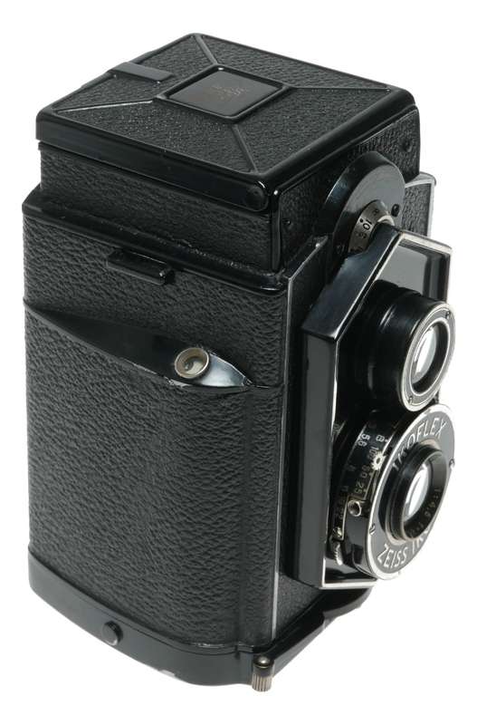 Zeiss Ikon Ikoflex TLR Film Camera 6x9 cm Format