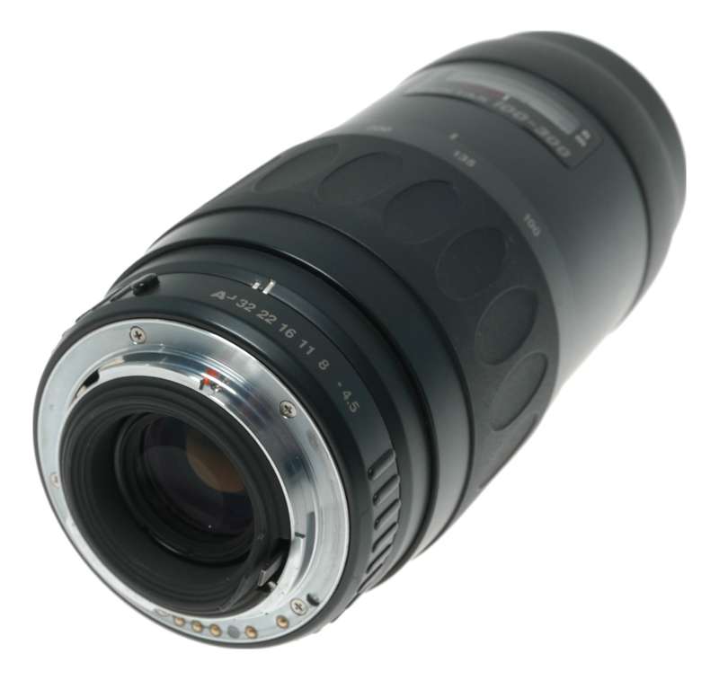 Pentax SMC PENTAX - F 100 - 300mm f/4.5 - 5.6 Zoom Lens