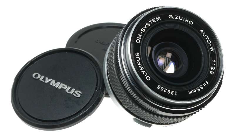Olympus Zuiko Auto-W 35mm f/2.8 OM-System Lens Japan