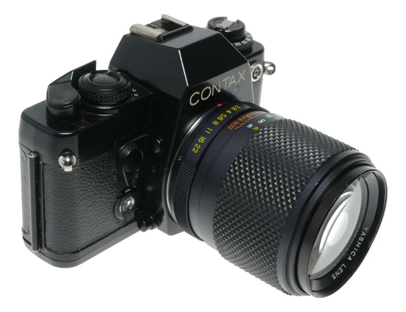 Contax Yashica DS 135mm f/2.8 SLR Camera Lens Made in Japan