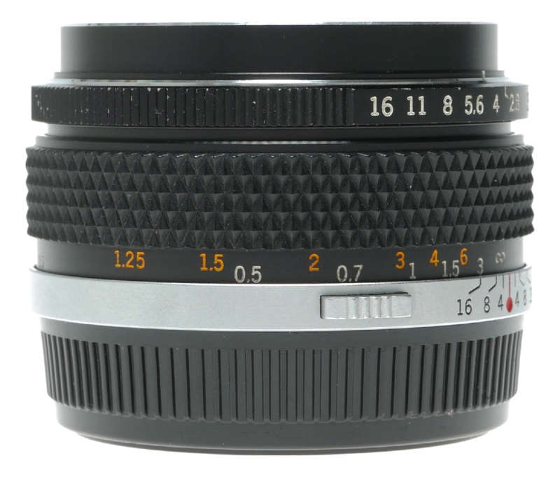 Olympus Zuiko Auto-W 35mm f/2.8 OM-System Lens Japan
