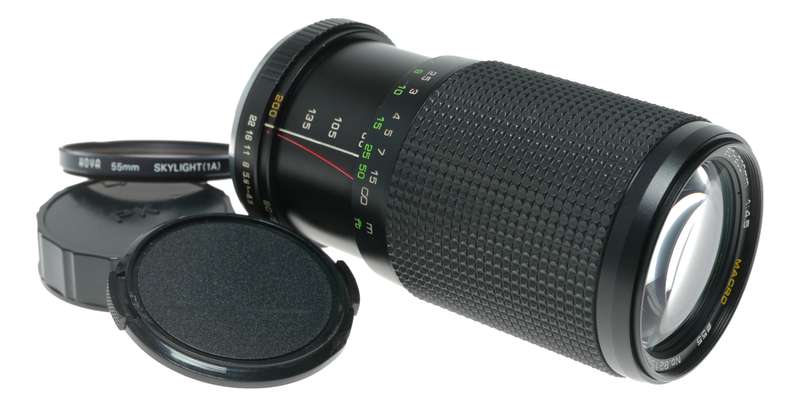 Rokinon 80 - 200mm f/4.5 Auto Zoom Macro Lens Skylight