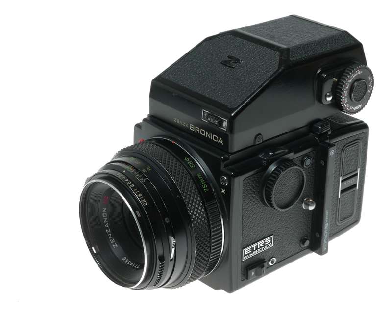 Zenza Bronica ETRS Medium Format Film Camera AE - II Finder